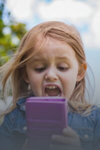 Çocuk, depresyon, yapay zeka