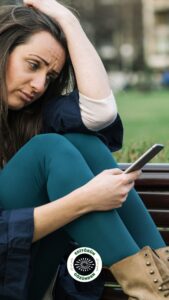 yalnızlık, telefon, sosyal medya,