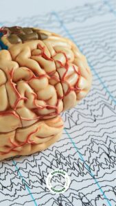 epilepsi, nöbet, cerrahi,