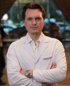 Plastik Rekonstrüktif ve Estetik Cerrahi Uzmanı Op. Dr. Ali Kaan Memiş